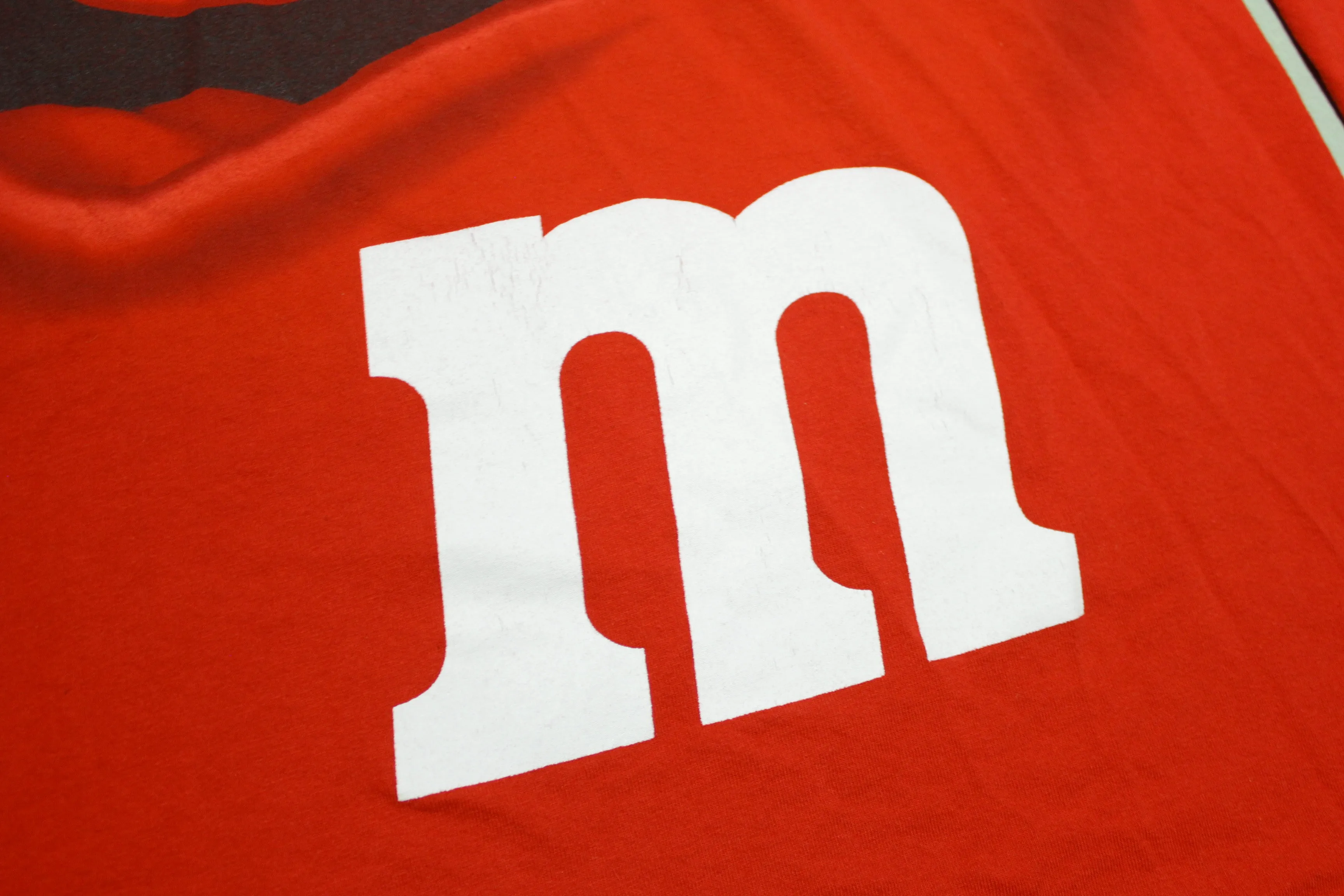 M&M Red 2011 Long Sleeve Candy Snack T-Shirt